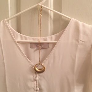New York & Company Jewelry - Like NEW! Gold necklace New York & Company Jewelry - Like NEW! Gold necklace